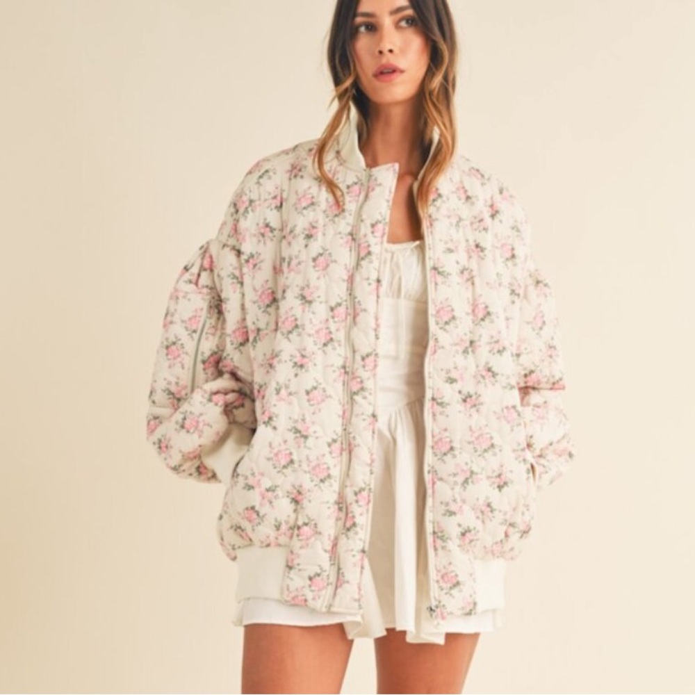 MABLE MALLORY OVERSIZED
BOMBER JACKET